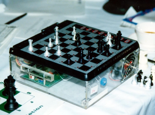 Free Creatica Chess Game Analyzer for MS Windows by Arkadi