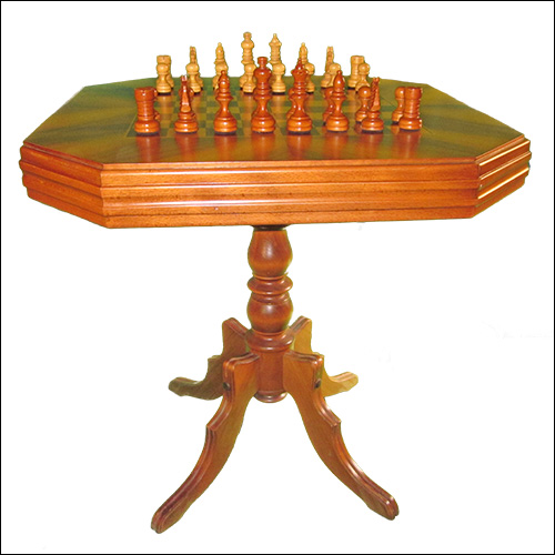 Chess Master Table 15
