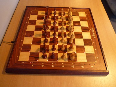 Conchess Monarch  2 10 x 10