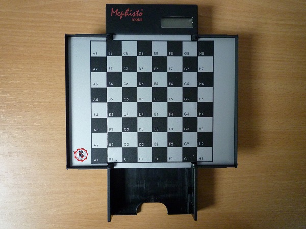 Mephisto Mobil Board 3 15 x 15