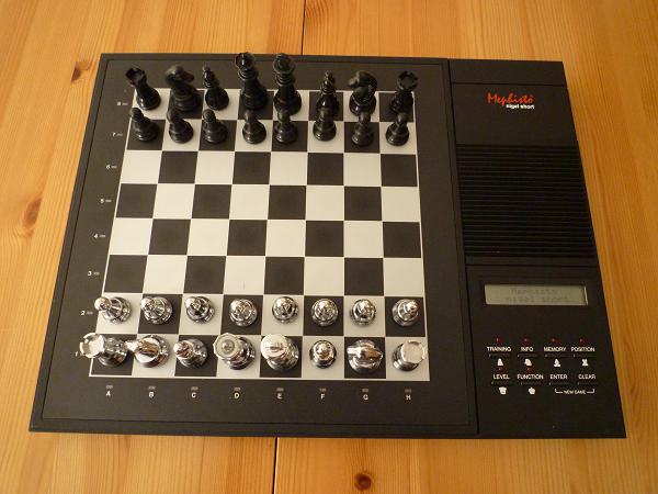 Mephisto Nigel Short  4 15 x 15
