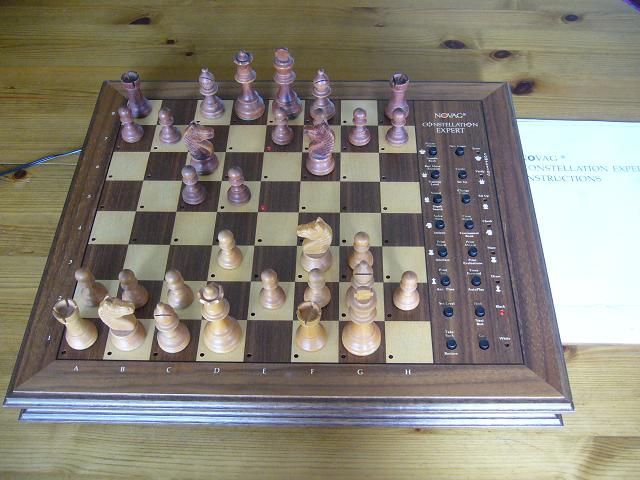 Novag Constellation Expert  2  25 x 25