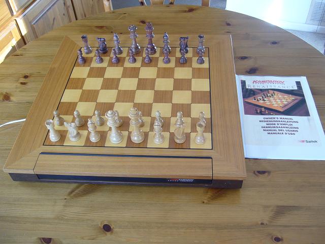 Saitek Renaissance Board  2  25 x 25