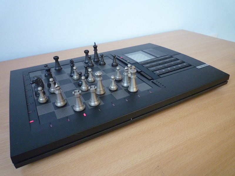 Saitek Simultano 'B' 3 20x20