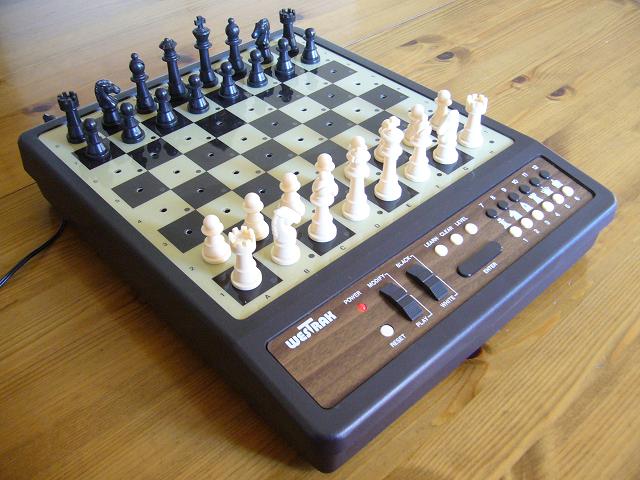 Westrak Computer Chess  7  25 x 25